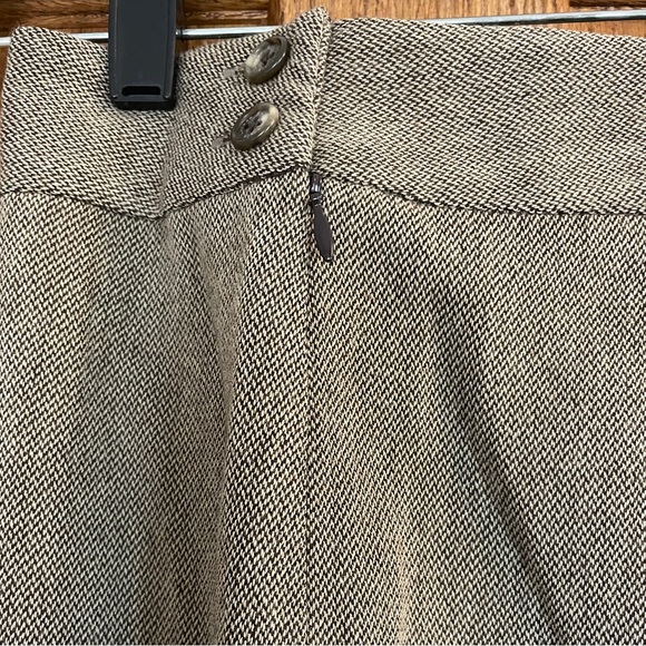 Lauren Ralph Lauren, 100% Wool, Lined Wide Leg Pant. Brown/Camel Tweed, Size 8 - Picture 3 of 9